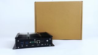 Процессор Intel Core i5 8279U Программный маршрутизатор 6 LAN 1 RS232 COM 1 RJ45 COM
