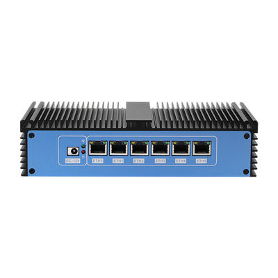 Восемь Ethernet Router Mini PC с DDR4 16GB RAM и процессором Celeron 3865U